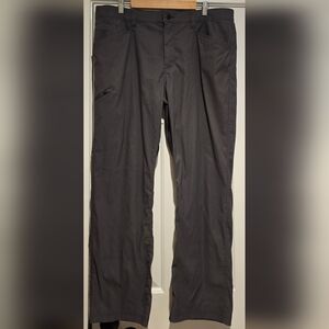Men's Orvis Classic Collection Lightweight 5 Pocket Trek Pants Sz 38 x 30